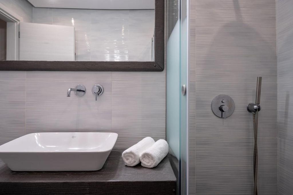 Villa Makrilis Karterados  Ngoại thất bức ảnh